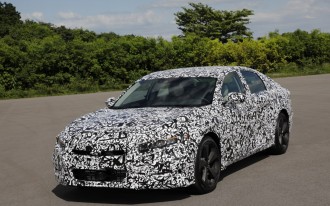 2018 Honda Accord prototype first drive: V-6 deep-sixed, and better 