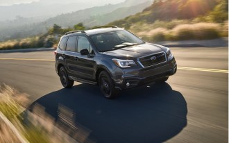 2018 Subaru Forester turns out lights with new Black Edition