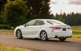 2018 Toyota Camry, some Lexus models recalled