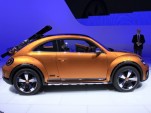 Volkswagen Beetle Dune Concept live photos, 2014 Detroit Auto Show