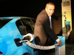 Better Place Israel CEO Moshe Kaplinsky displays the first electric parking lot in Israel.
