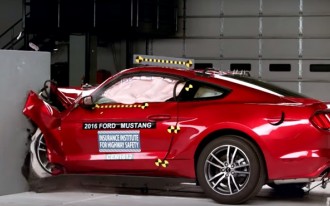 Crash-test results mixed for Mustang, Camaro, Challenger