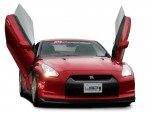 Nissan GT-R with LSD vertical door kit
