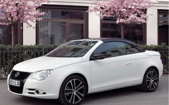 The New Minimalism: Volkswagen Eos, White Knight Edition