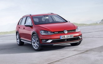 2015-2016 Volkswagen Golf, Golf SportWagen, GTI, Audi A3 recalled for fuel leak