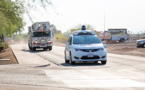 Waymo trains self-driving cars to identify emergency vehicles